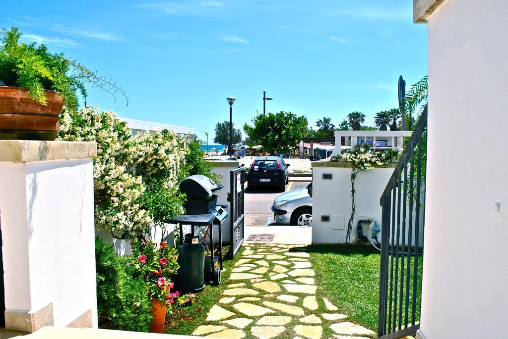 Leukasia Marina Di Pescoluse Exterior photo